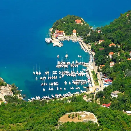 Marta Guest house 3*